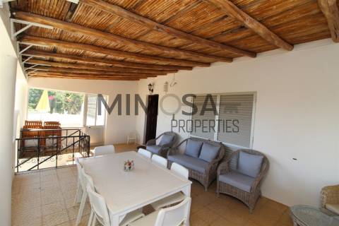 Moradia tradicional T4+1 em Falfeira com vista sobre o mar, Lagos