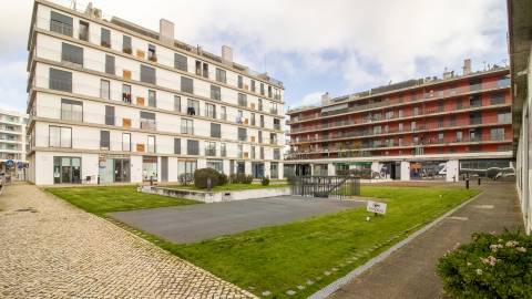 Loja em Localização Central - Junto à Câmara Municipal de Lagos