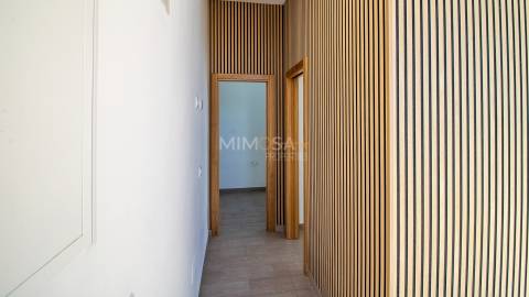 Loja em Localização Central - Junto à Câmara Municipal de Lagos