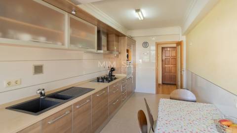 Apartamento T3 Remodelado em Lagos – Excelente Oportunidade