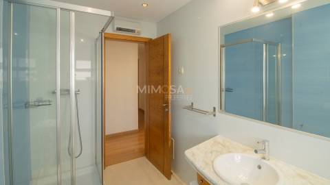 Apartamento T3 Remodelado em Lagos – Excelente Oportunidade