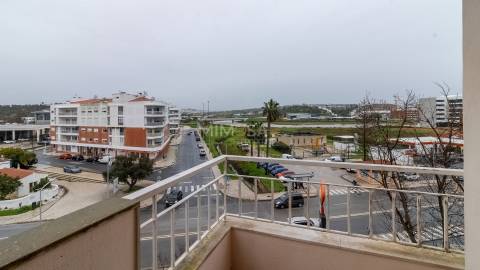 Apartamento T2 com Varanda e Vista para a Ria, Lagos