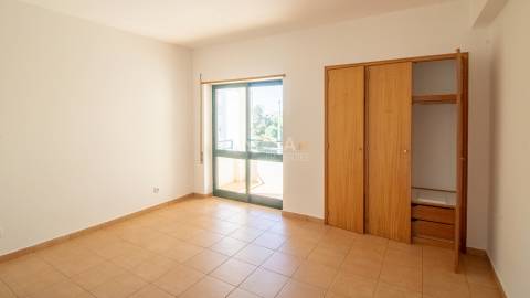 Apartamento T3 virado a Sul junto no centro de Lagos