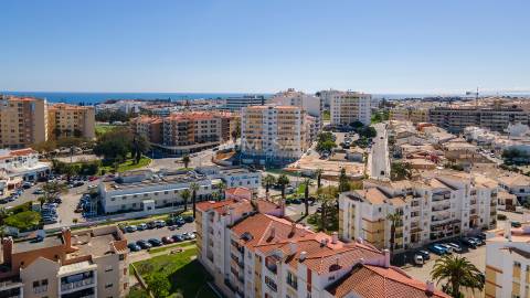 Apartamento T3 virado a Sul junto no centro de Lagos