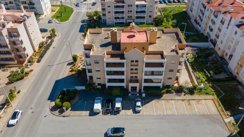 Apartamento T3 virado a Sul junto no centro de Lagos