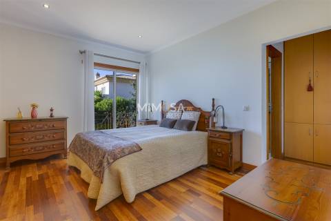 Moradia T3 com Piscina e Vista Mar na Praia da Luz, Lagos