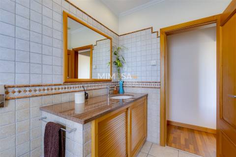 Moradia T3 com Piscina e Vista Mar na Praia da Luz, Lagos