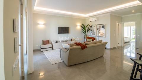 Apartamento T2 no prestigiado Boavista Golf & Spa Resort, em Lagos