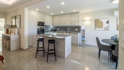 Apartamento T2 no prestigiado Boavista Golf & Spa Resort, em Lagos