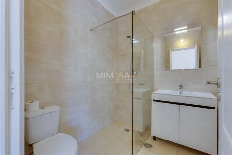 Moradia T3 Exclusiva com piscina a 2 min da Meia Praia – Lagos