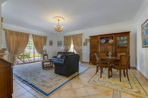 Moradia T3 Exclusiva com piscina a 2 min da Meia Praia – Lagos