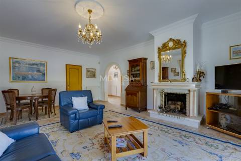 Moradia T3 Exclusiva com piscina a 2 min da Meia Praia – Lagos