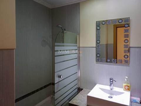 Apartamento T2 com Vista Mar a 5 Minutos da Praia, Burgau