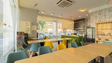 Excelente oportunidade – Restaurante totalmente equipado em Lagos