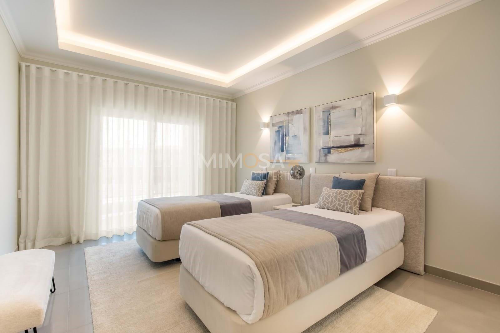 Apartamento T2 de Luxo com Vista Mar – Bayview Village