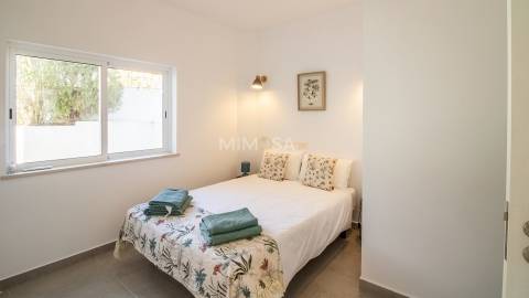 T2 Duplex Renovado com Vista Mar | 100m da Praia da Luz