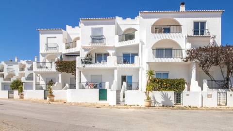 T2 Duplex Renovado com Vista Mar | 100m da Praia da Luz