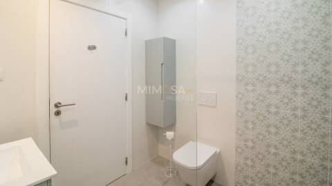 T2 Duplex Renovado com Vista Mar | 100m da Praia da Luz