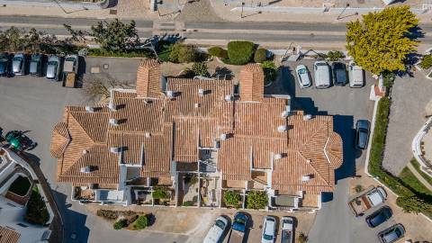 T2 Duplex Renovado com Vista Mar | 100m da Praia da Luz