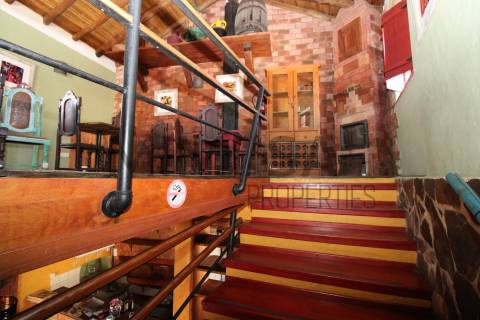 Espaço comercial para restaurante / bar - Barão de S. João