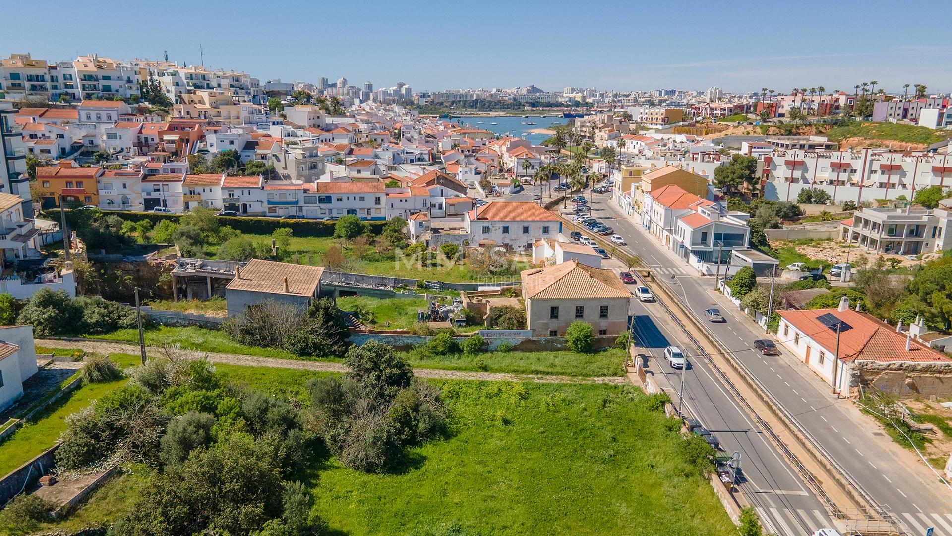 Moradias para Reabilitar no centro de Ferragudo - Projeto Aprovado