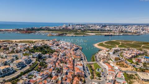 Moradias para Reabilitar no centro de Ferragudo - Projeto Aprovado