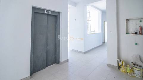 Apartamento T2+1 em condomínio de Luxo com Vista Mar, Lagos