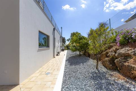Moradia T5 de Luxo em Monte Canelas, Portimão