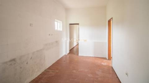 Quinta Algarvia com Elevado Potencial – Lagos (5 min do Centro)