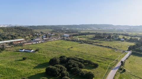 Quinta Algarvia com Elevado Potencial – Lagos (5 min do Centro)