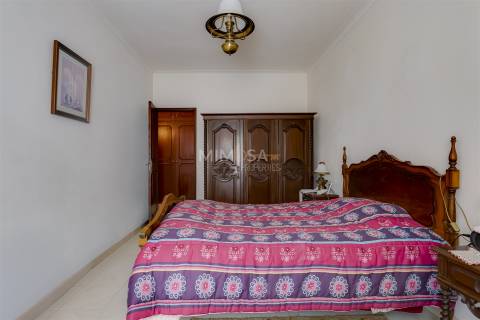 Moradia T4 com Garagem em Espiche, Praia da Luz, Lagos