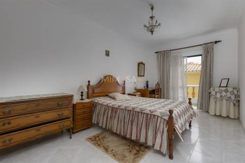 Moradia T4 com Garagem em Espiche, Praia da Luz, Lagos