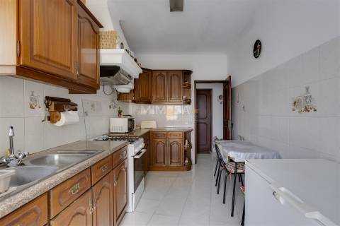 Moradia T4 com Garagem em Espiche, Praia da Luz, Lagos