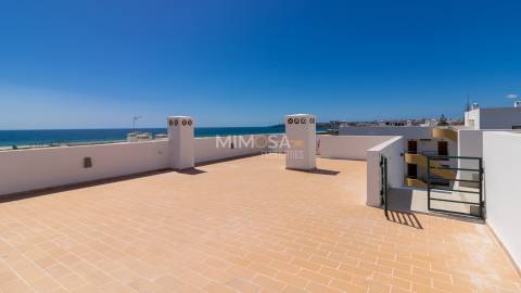 Apartamento T2 arrendamento anual Meia Praia