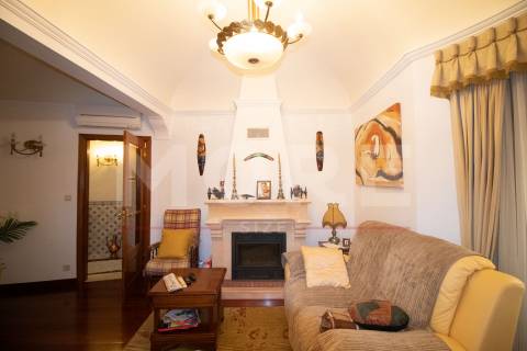 Moradia T3+3- Senhora da Saúde - Évora