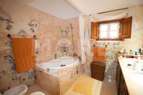 Moradia T3+3- Senhora da Saúde - Évora