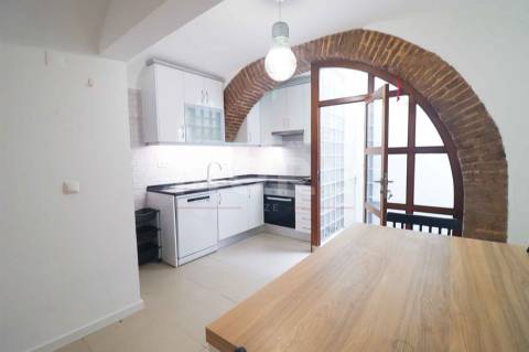 Moradia Unifamiliar T2 - Centro Histórico - Évora