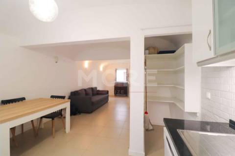 Moradia Unifamiliar T2 - Centro Histórico - Évora