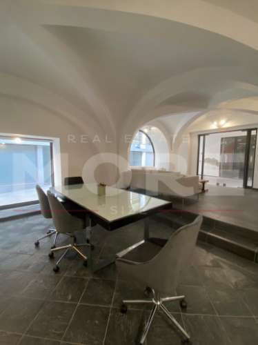 Loja em Condomínio - Évora/Centro Histórico