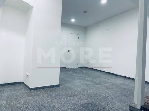 Loja  Arrendamento em Évora (São Mamede, Sé, São Pedro e Santo Antão),Évora