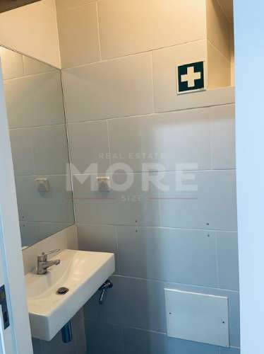 Loja  Arrendamento em Évora (São Mamede, Sé, São Pedro e Santo Antão),Évora