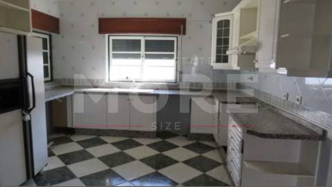 Moradia Unifamiliar T4 - Elvas