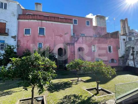 Prédio uso misto - Portalegre