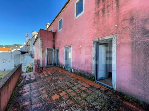 Prédio uso misto - Portalegre