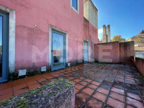 Prédio uso misto - Portalegre