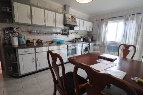 Moradia com Piscina na Serra da Lousã