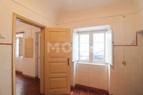 Moradia T2 com Terraço no Centro da Cidade Évora