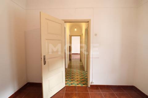 Moradia T2 com Terraço no Centro da Cidade Évora