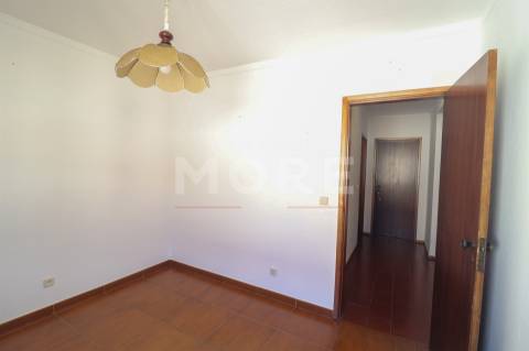 Apartamento T3 - Redondo