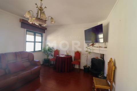 Apartamento T3 - Redondo